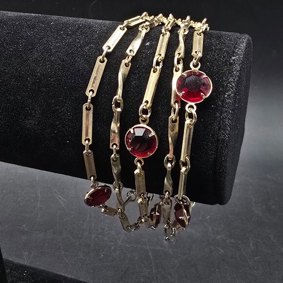 Coro Gold Tone Chain Bracelet with Red Rhinestones Layered Vintage Jewelry - Picture 1 of 11